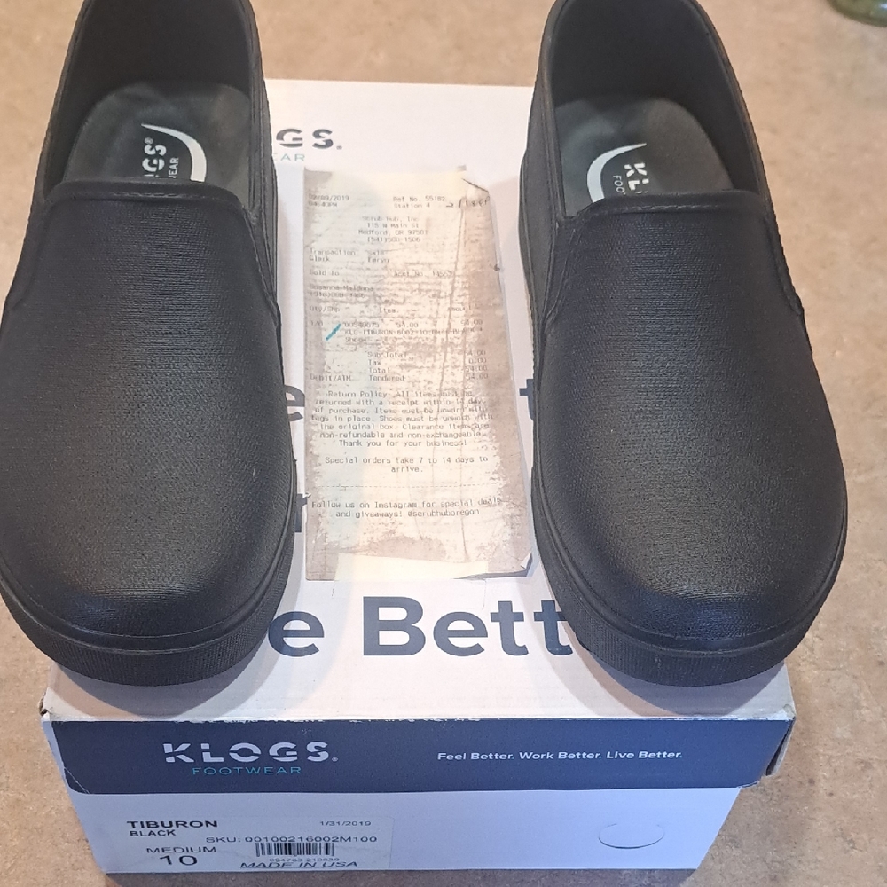Klogs Black Slip-On Slippers
